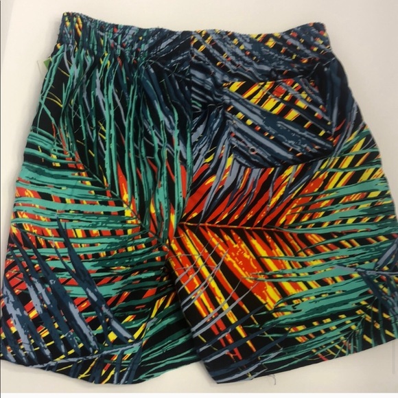 SwimTrunks NWT Boy L (14-16) swim shorts 3 pockets - Picture 4 of 9